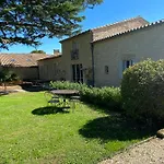 Bed & Breakfast Chateau La Graviere 4*