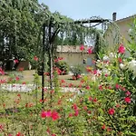 Chateau La Graviere 4* Vertheuil-en-Médoc