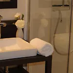 Chateau La Graviere 4*