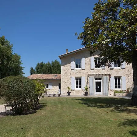 Bed & Breakfast Chateau La Graviere